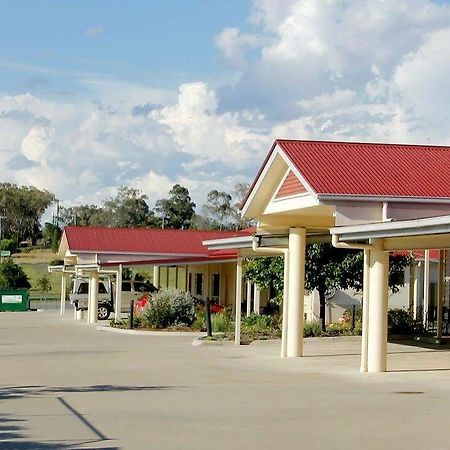 Pittsworth Motor Inn Ngoại thất bức ảnh