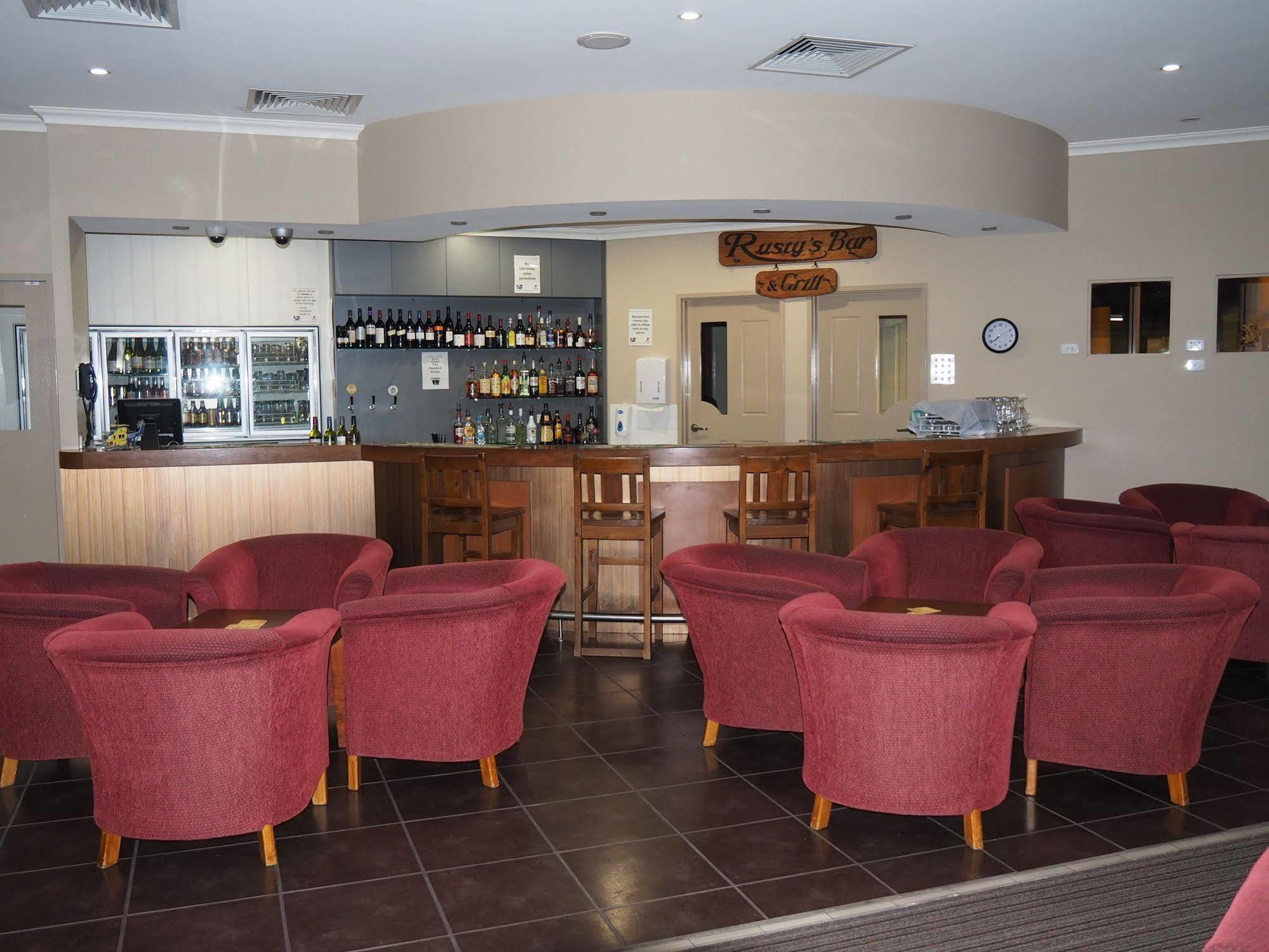 Pittsworth Motor Inn Ngoại thất bức ảnh