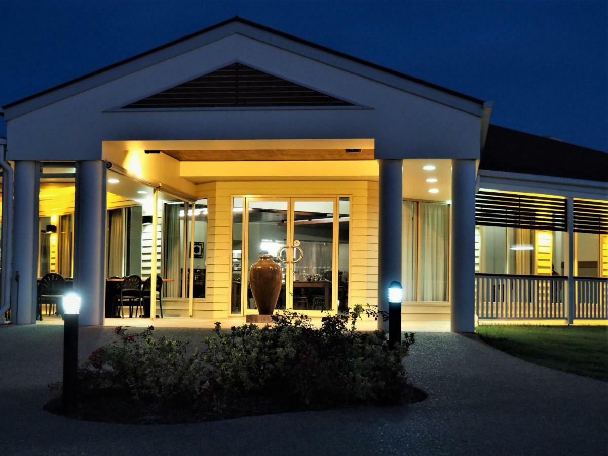 Pittsworth Motor Inn Ngoại thất bức ảnh